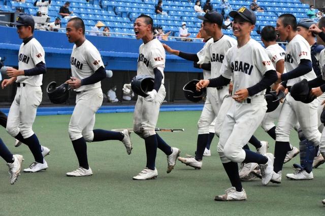 今治西が18年以来の４強入り　吉本が「野球人生初」のサヨナラ打「心の底から喜びが」