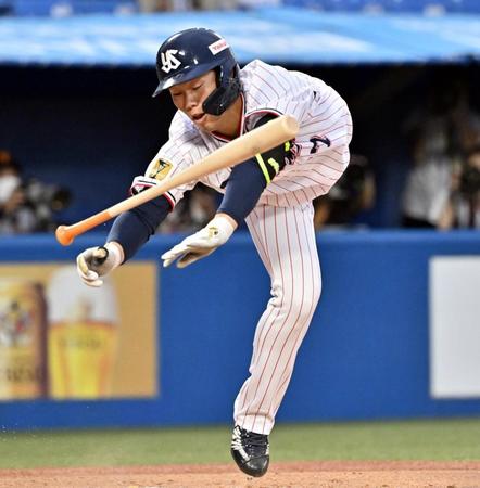 　２回、古賀がスクイズを失敗する