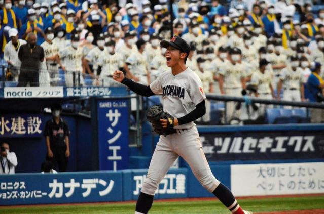 横浜・鈴木　満塁抑えた＆勝ち越しタイムリー　エース・杉山を「楽させる」