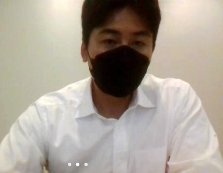 　選手会の臨時大会後会見でオンラインで対応する会沢会長（広島）