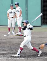 大阪桐蔭が7回コールドで8強 松尾が前の試合から3打席連発 東海大仰