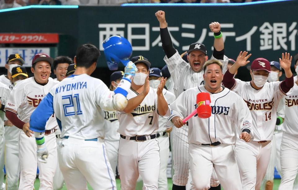 山川穂高 小道具も自分で調達しました フィールド内外で躍動 パフォーマンスも考案 野球 デイリースポーツ Online