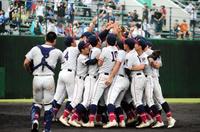 聖望学園 13年ぶり夏切符 元阪神・鳥谷先輩やりました！岡本監督は