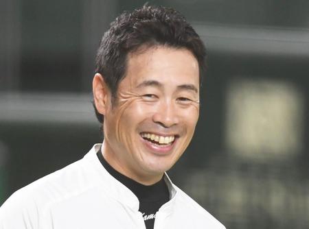 　巨人・亀井コーチ