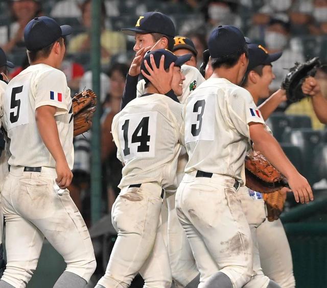 海星が４６年ぶり夏２勝　天理を押し返した２つの超美守　加藤監督「感無量でした」