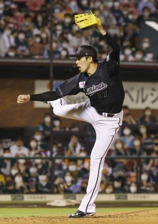 　先発し６回５失点で７勝目を挙げたロッテ・佐々木朗＝楽天生命パーク