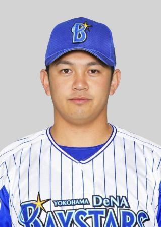 【限定品】山崎康晃　200セーブ　限定　ユニフォーム　M 限定品】山崎康晃 200セーブ 限定 ユニフォーム M