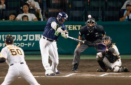ヤクルト村上が５２号本塁打野村、落合に並ぶ