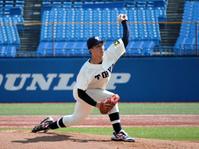 　５安打２失点で完投した東洋大・細野