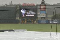 　３回途中で悪天候のため中断した米国－日本戦＝サラソタ（侍ジャパン提供・ゲッティ＝共同）