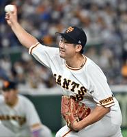 　ＤｅＮＡ戦に先発し力投する菅野