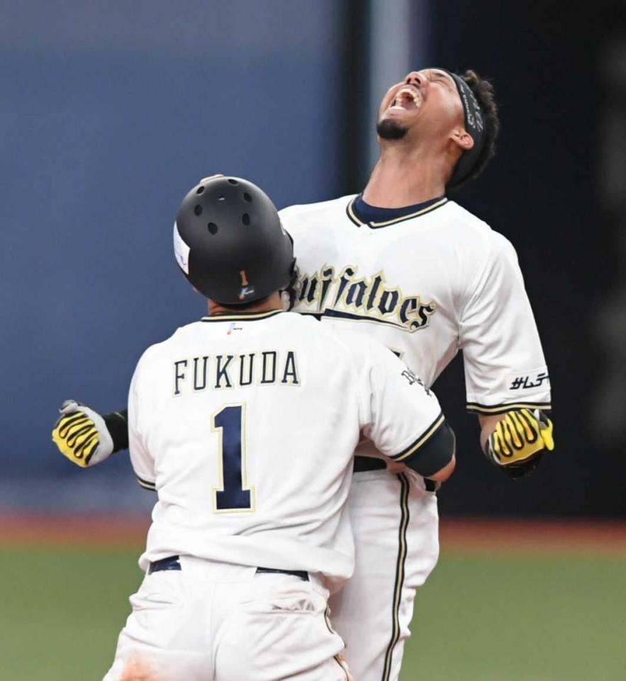 オリックス 天王山３連勝で０差接近 宗 泣き虫なんで ミス帳消し涙のサヨナラ打 野球 デイリースポーツ Online