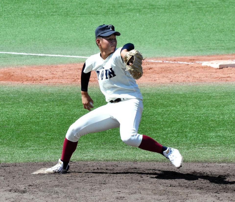 　好投した大阪桐蔭先発の南恒
