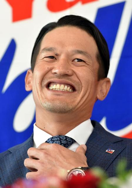 NPBバット坂口智隆　実使用レア NPB最後の近鉄戦士・坂口智隆が引退会見 近鉄へ感謝「始まりを作っ