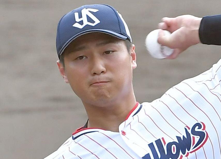 　ヤクルトを戦力外となった寺島
