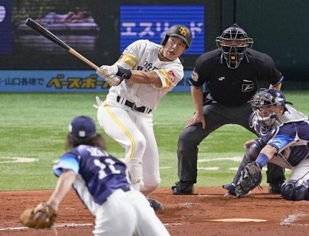 ソ８-２西（９日）柳田が先制の満塁本塁打