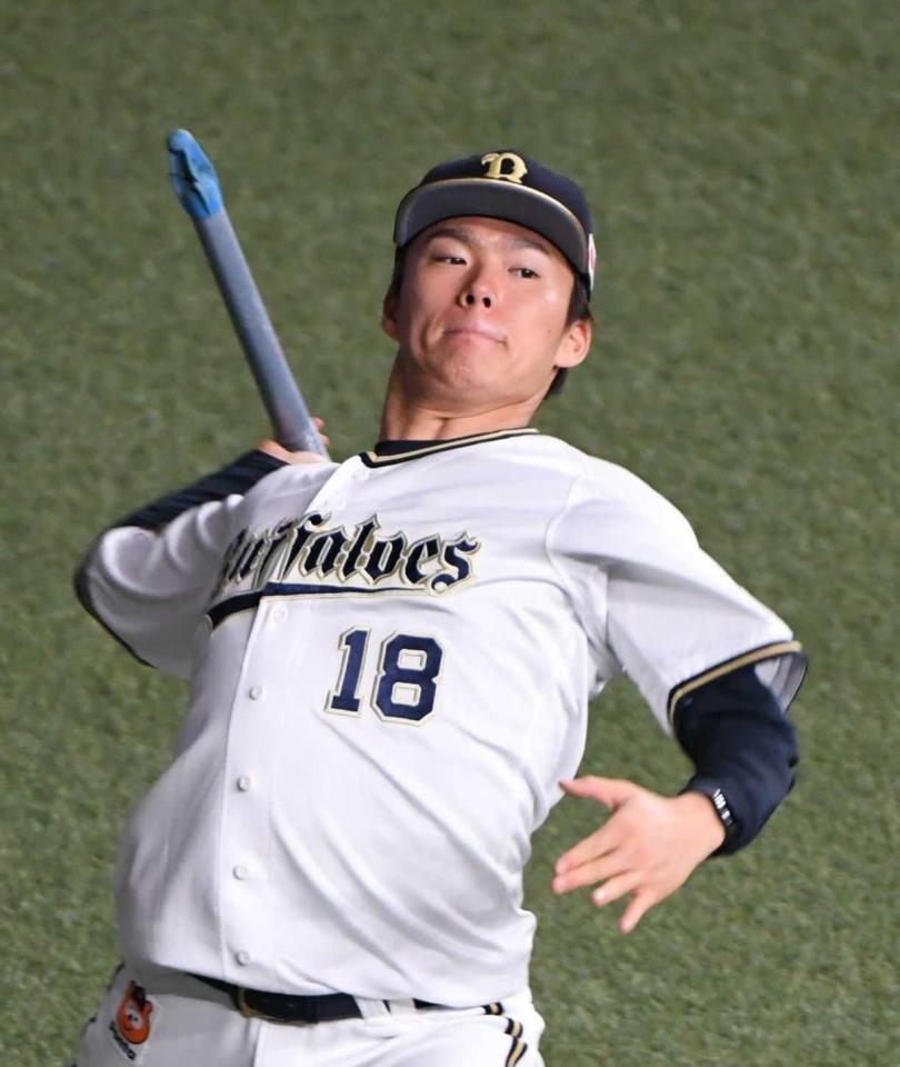 　練習で汗を流す山本（撮影・石井剣太郎）