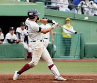 　強肩強打の大阪桐蔭・松尾