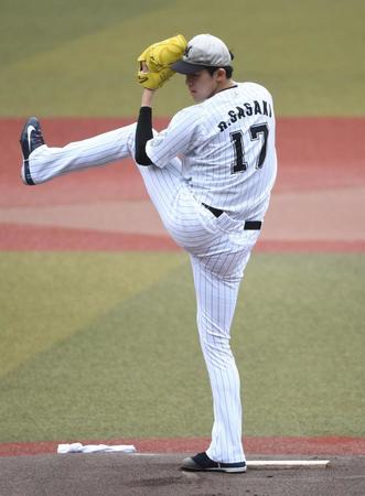 　フリー打撃に登板した佐々木朗（撮影・佐藤厚）