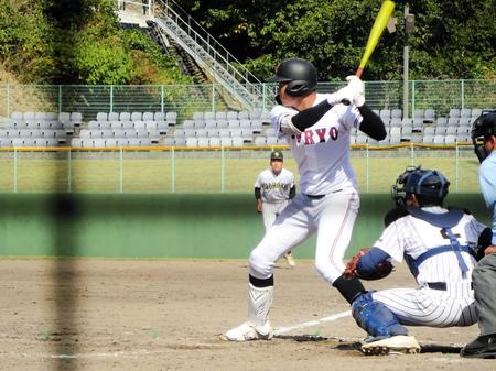 　３打点と決勝進出に貢献した広陵・真鍋慧