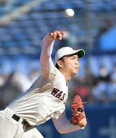 　早慶戦で先発する早大・鹿田泰生（撮影・伊藤笙子）