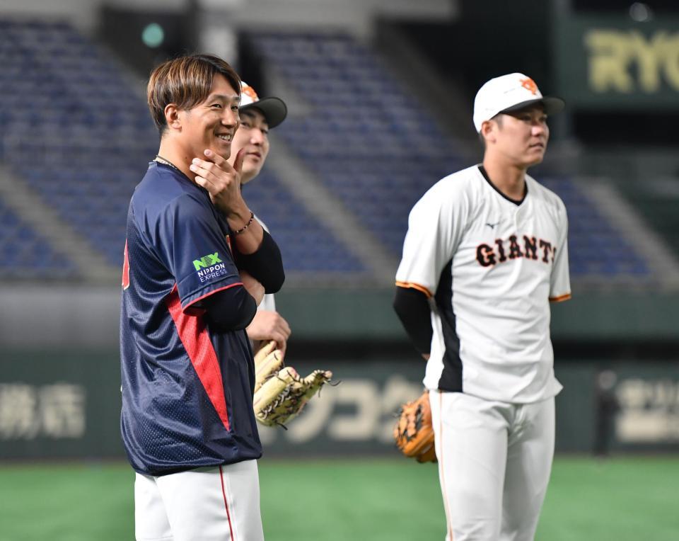 巨人 原監督に侍ジャパンの面々があいさつ 中田は栗山監督のもとへ 野球 デイリースポーツ Online