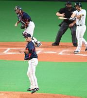 　６回、ユーニスを空振り三振に仕留めた高橋奎（撮影・高石航平）