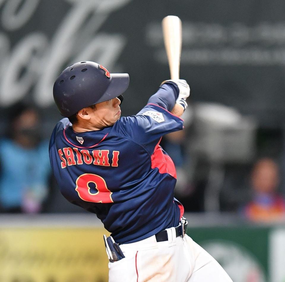 侍ジャパン 1番・塩見泰隆が先制2点打 WBC本戦での代表入り