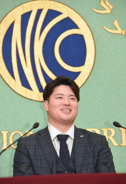 ヤクルト・村上宗隆　将来のメジャーは？「もちろん挑戦したい、早ければ早いほど」