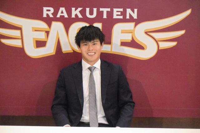 楽天・山崎剛　２００万増の１９００万で更改も「見つめ直してやっていく」