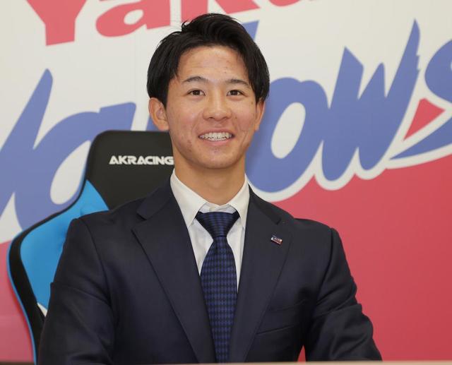 ヤクルト・内山壮真 1000万増でサイン「明確な目標を持つ