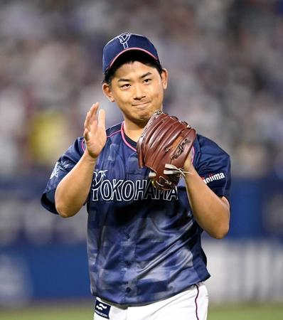 契約更改の席で改めてメジャーへの思いを訴えた今永