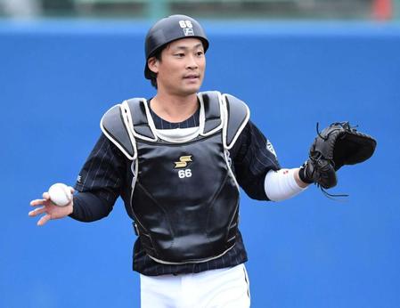 　中日復帰が決まった加藤匠