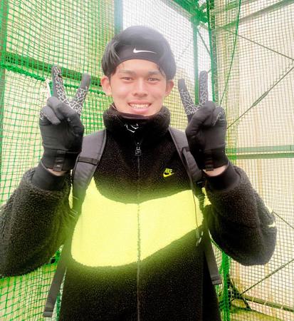 　地元・岩手県大船渡市で自主トレに励んだ佐々木朗（球団提供）