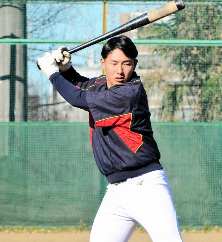 　初日からハードなメニューをこなした慶応・清原勝児