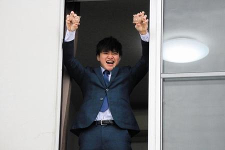 　入寮にシーサーを持ち込んだ平良