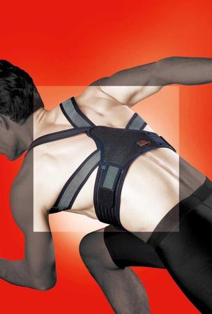 　中村が使用する「姿勢サポーター・コア」（マジコ・スポルト社提供）