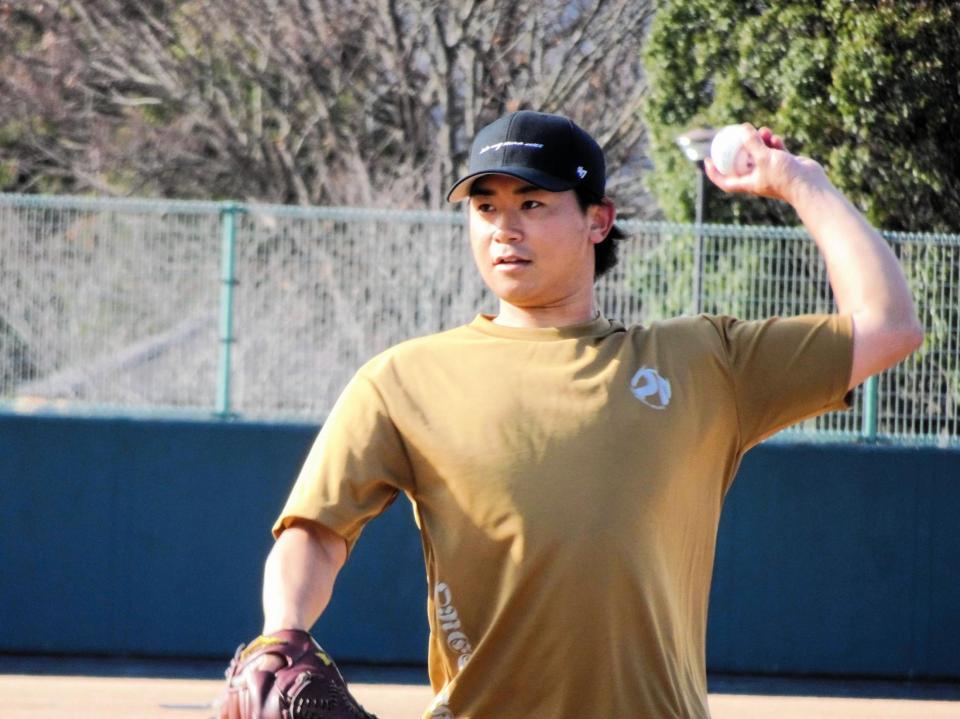 　熊本県天草市で自主トレ公開を行った今永