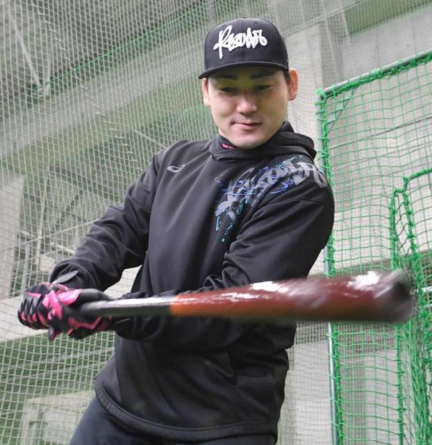 巨人  ＃8  丸バット 巨人・丸 バット短く持つ新スタイル模索「食らいついていける」/野球