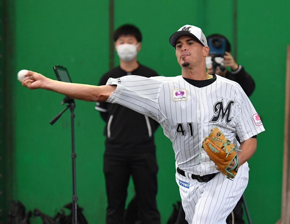 ロッテ・松川 新助っ人カスティーヨの印象語る「スライダーの幅もすごくあった」/野球/デイリースポーツ online