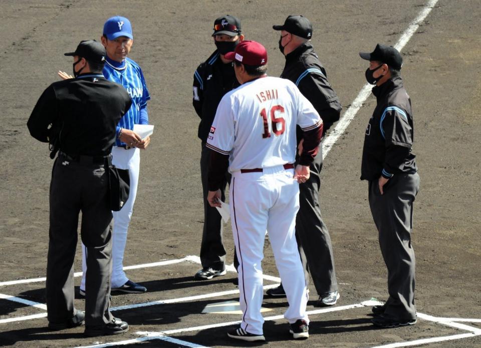 　背番号１６番がお披露目となった石井監督