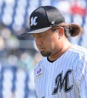 　５回に登板するも４失点を喫した沢村（撮影・伊藤笙子）