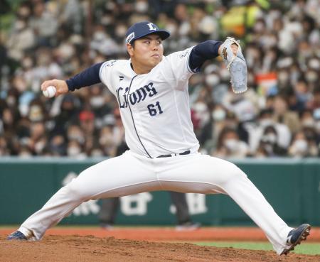 　先発し、６回無失点と好投した西武・平良＝ベルーナドーム