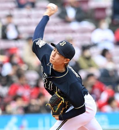 　先発し、投げ込む山岡（撮影・田中太一）