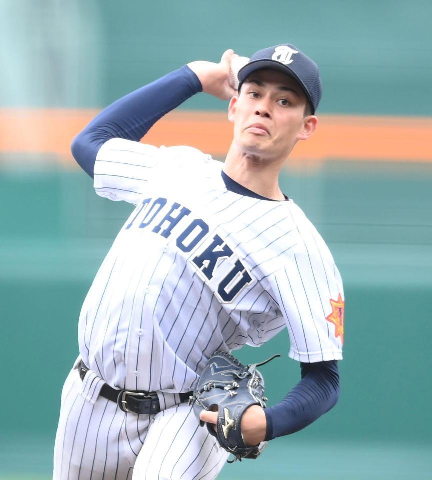 　力投する先発の東北・ハッブス大起（撮影・伊藤笙子）