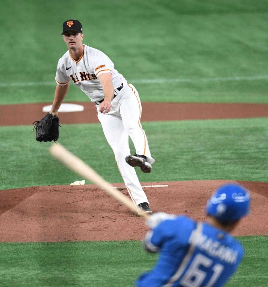 　１回、今川と対戦するグリフィン（撮影・佐藤厚）