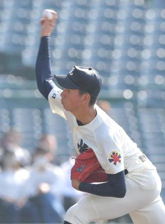 　力投する光・升田（撮影・北村雅宏）