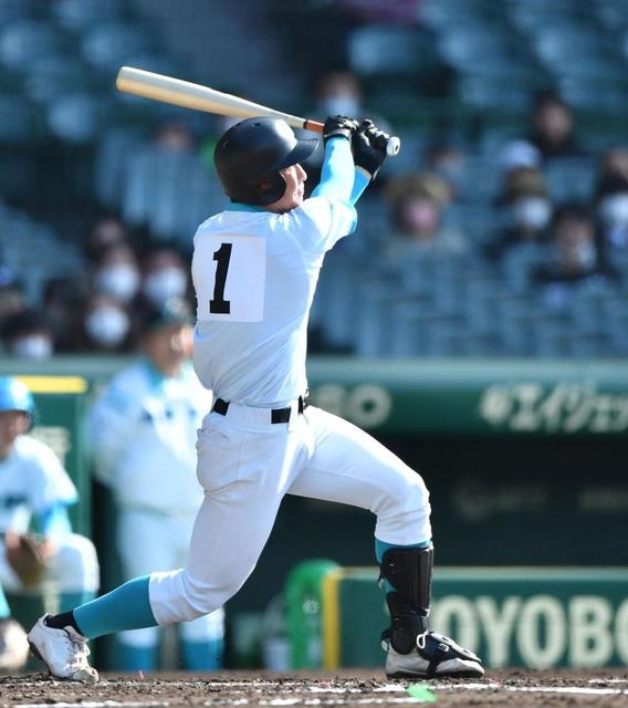 山梨学院が準々決勝で今大会初の２桁得点　作新学院に対し序盤猛攻