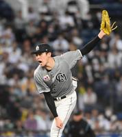 　ソフトバンク戦に先発した佐々木朗（撮影・堀内翔）