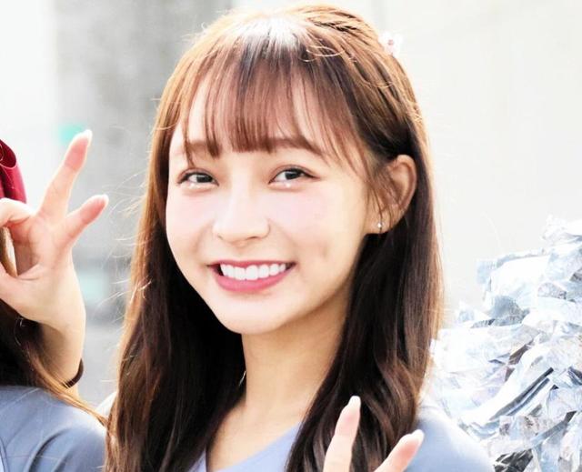 台湾の美人チアリーダー　大谷翔平の看板の前で「いつか」と笑み　ファンから「かわいい」「お似合い」の声